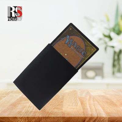 Commercio di plastica Anime Yugioh Card Protectors Maniche Accetta Logo personalizzato