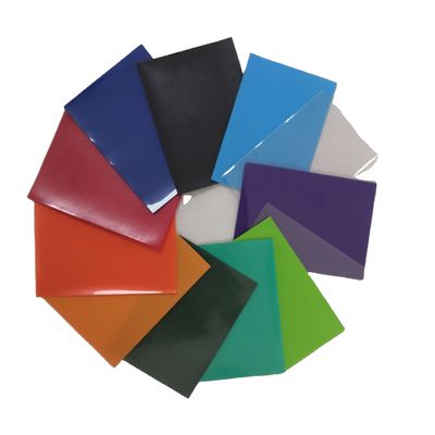 Maniche di carte di gioco di trading personalizzate Maniche di carte di plastica chiare e dure Maniche protettive
