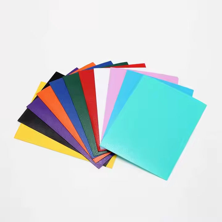 Colore opaco TCG MTG YGO Manica di carte da gioco Fornitura a lungo termine In magazzino Venduto al dettaglio 100 pezzi al pacchetto